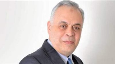 أشرف زكي: تعرضت لإهانات من فنانين.. وأغادر العمل النقابي في ديسمبر