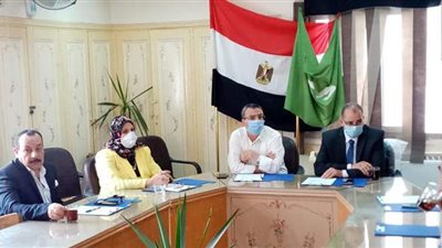 اجتماع اللجنة المحلية المشرفة على مشروعات وبرامج التغذية المدرسية بالشرقية