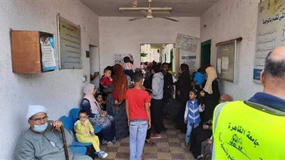 قافلة طبية شاملة بقرية الجلاتمة بمنشأة القناطر | صور