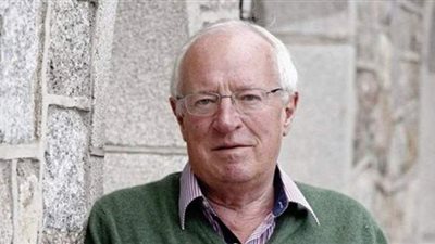 وفاة الصحفي البريطاني المخضرم روبرت فيسك