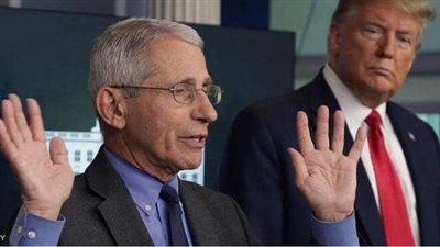 فاوتشي يوجه ضربة قاضية لترامب قبل الانتخابات: وضعنا الصحي ليس جيدا والرئيس يتجاهل نصائحي