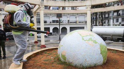 وكالة الأنباء الفرنسية: وفيات كورونا في العالم تتجاوز مليونا ومائتي ألف