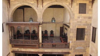 تعليم الكروشيه.. ورشة عمل في بيت السناري بالإسكندرية