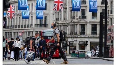 بريطانيا تسجل 18950 إصابة جديدة بكورونا و136 حالة وفاة