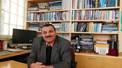 نزار الصياد يتحدث عن أحدث مؤلفاته  