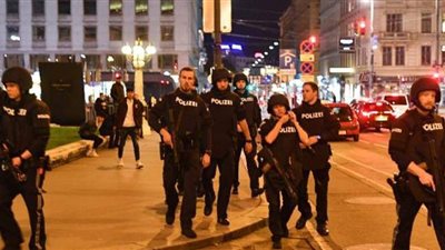 مستشار النمسا: منفذو هجوم فيينا مدربون جيدًا ومجهزون بالأسلحة