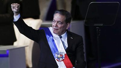 رئيس بنما يعزل نفسه بعد إصابة أحد مساعديه بكورونا