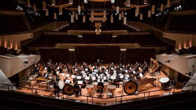 دقيقة صمت لأوركسترا ألمانيا احتجاجا على قيود كورونا