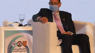 إلزام الشركات بتوافر الخبرات في مجال التمويل المصرفي للحصول على ترخيص بمزاولة النشاط