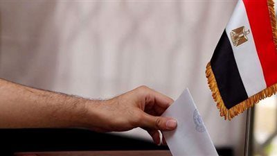 المصريون بالخارج يواصلون التصويت.. وإرسال بطاقات الاقتراع عبر البريد