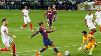 فيروس كورونا يهدد مباراة برشلونة ودينامو كييف