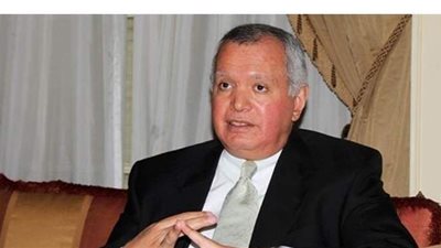 وزير الخارجية الأسبق: فرصة ترامب أكبر فى الاحتفاظ برئاسة أمريكا