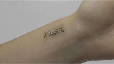 ابتكار مستشعر مرن لقياس تدفق الدم في الشرايين