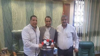 دمنهور يتعاقد مع أسامة مصطفى ظهير أيمن البنك الأهلي