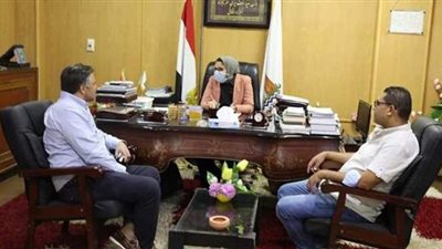 تنفيذ مشروع زراعي باستثمارات يونانية علي مساحة 10 آلاف فدان بالوادى الجديد