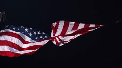 مجهولون يدعون الناخبين هاتفيا لعدم التصويت والبقاء في البيت بولاية أمريكية