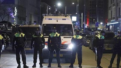 إخلاء محطة قطار بهولندا واعتقال شخصين مثلا تهديدا