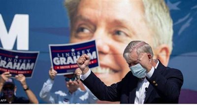 ليندسي جراهام المقرب من ترامب يحتفظ بمقعده في  مجلس الشيوخ  بولاية كارولاينا