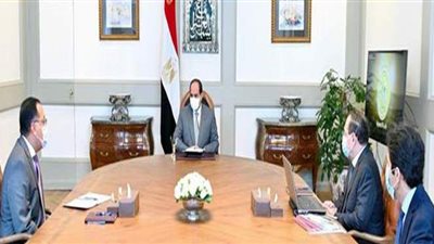 السيسي يتابع تنفيذ المشروع القومي لاستخدام الغاز الطبيعي كوقود للسيارات | فيديو