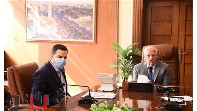 محافظ بورسعيد يتابع آخر مستجدات العمل بمركز المتغيرات المكانية ..صور