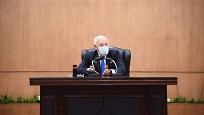 محافظ بورسعيد: تحويل مدرسة الزهور الصناعية بنات لـ