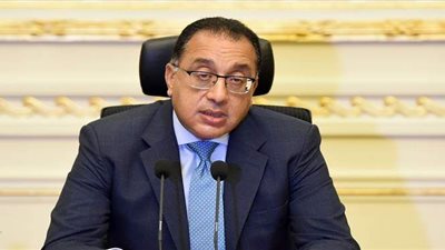 مصادر تكشف سبب تأخير إعلان المواعيد الجديدة لغلق المحلات والمطاعم