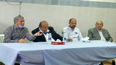 كواليس إجتماع المشرف على الكرة بالمقاولون مع رئيس قطاع الناشئين