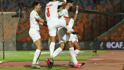 مدحت العدل: اللياقة البدنية سبب انهيار الرجاء.. وباتشيكو كاد يضيع حلم الزمالك