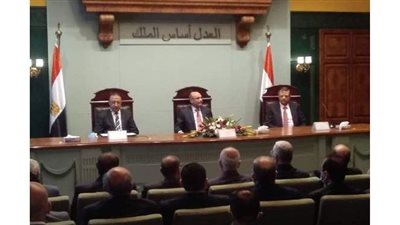 وزير العدل يفتتح عمل محاكم الإسكندرية بتقنية تجديد الحبس الاحتياطي عن بعد