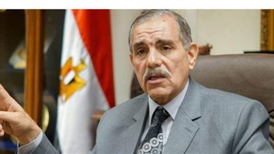 محافظ كفر الشيخ يطالب المواطنين الالتزام بالإجراءات الاحترازية