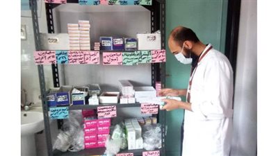 الكشف على 863 مريضا في قافلة طبية علاجية بقرية الزهيري بالدقهلية
