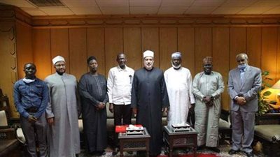 الضويني لوفد نيجيري: الأزهر بابه مفتوح لطلاب العلم لتدريبهم على نشر سماحة الإسلام