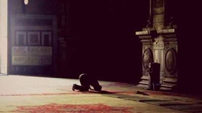 7 فوائد عظيمة لقيام الليل.. وأفضل وقت لصلاتها