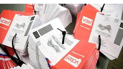 مفاجأة قد تقلب الموازين.. العثور على 1.8 مليون بطاقة اقتراع لـ