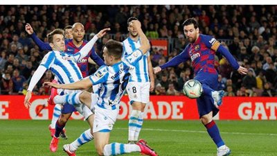 تعرف على مواعيد مباريات اليوم والقنوات الناقلة