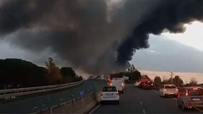 اندلاع حريق في صهريج وقود بفلورنسا الإيطالية | فيديو