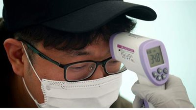 أكثر من 120 ألف إصابة جديدة بكورونا في الولايات المتحدة بالتزامن مع الانتخابات