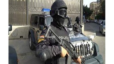 شقيقان يتهمان والدهما وأعمامهما بالتعدي عليهما بسبب قائمة منقولات والدتهما بالشرقية