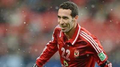 الأهلي يحتفل بعيد ميلاد محمد أبو تريكة على طريقته الخاصة | صورة