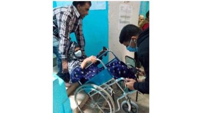 عجوز على كرسى متحرك: نزلت الانتخابات لتحقيق الاستقرار الكامل لمصر