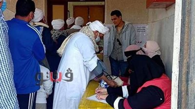 صحة كفر الشيخ توقع الكشف الطبي على الناخبين أثناء الإدلاء بأصواتهم | صور