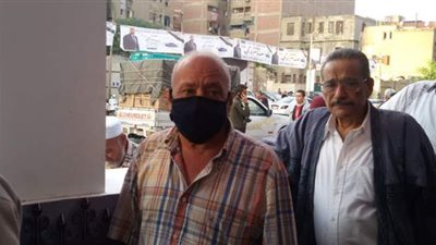مسن فى انتخابات مجلس النواب: جاى عشان العجلة تدور