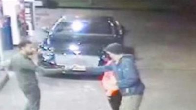 محمد صلاح يتحدث عن الفيديو الإنساني مع المواطن الإنجليزي