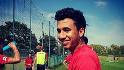 تريزجيه يعود لتدريبات موسكرون استعدادا لمباراة جينت