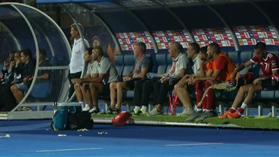 رد فعل غير متوقع من حكيم زياش بعد استبداله بمباراة المغرب وكوت ديفوار (صور)