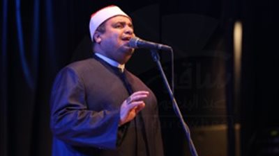 إيهاب يونس يبدع بالابتهالات والإنشاد الديني بالساقية (صور)