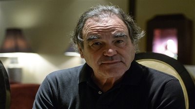 أوليفر ستون: لم يعمل أي رئيس أمريكي مثل بوتين