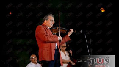 حسن شرارة يتألق في حفل مهرجان القلعة للغناء بالمحكى