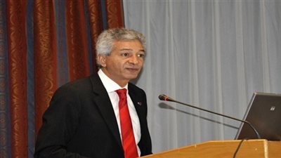 أمين الغرف التجارية يكشف سبب تخلي مصر عن استئجار محطة عائمة ثالثة