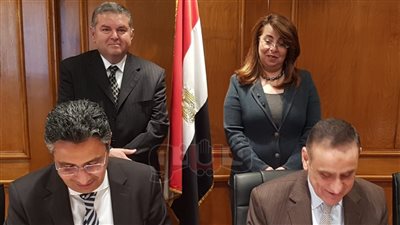 وزيرا قطاع الأعمال والتضامن يوقعان اتفاق تسوية ودية لمنازعات منذ 15 عاما